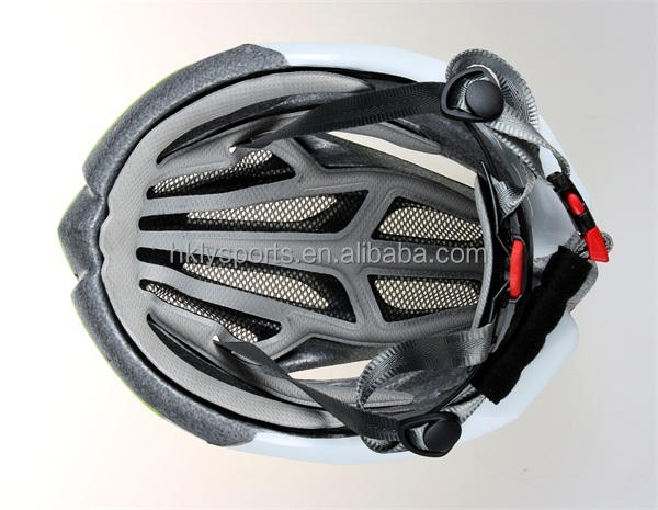 Monte en bicicleta el casco de ciclo adulto verde del casco de ciclo del En-molde de la PC de encargo de la seguridad del casco