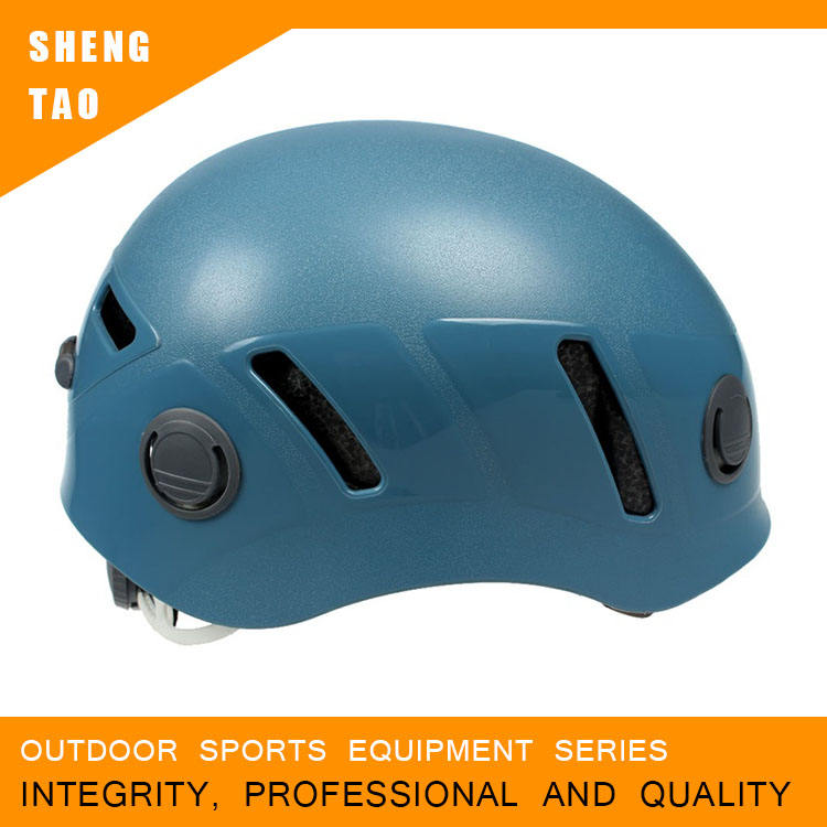 Mejor casco de escalada de montaña 03