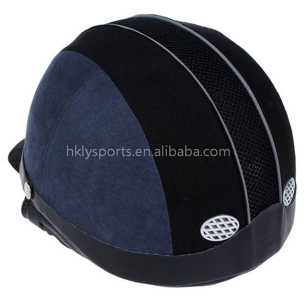Casco de moto caballo