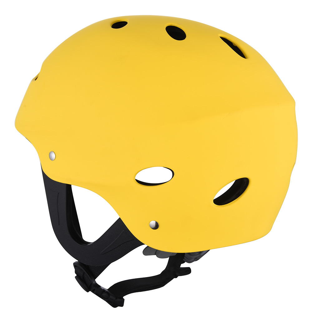 casco de canoa blanco y negro
