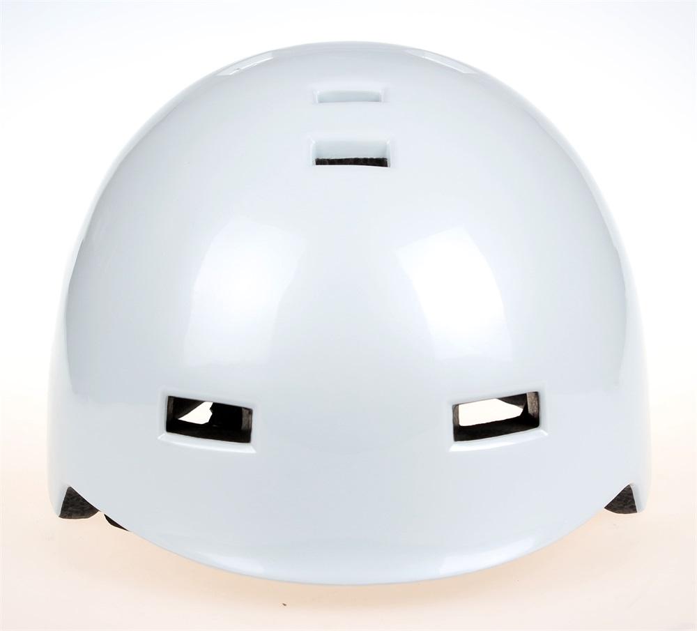 Casco de skate en molde con carcasa de PC ajustable para bicicleta de monopatín