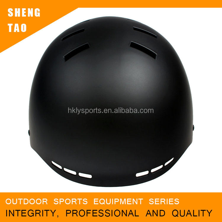 Casco de seguridad 2016 del casco del patín de la moda con el proveedor multicolor de China