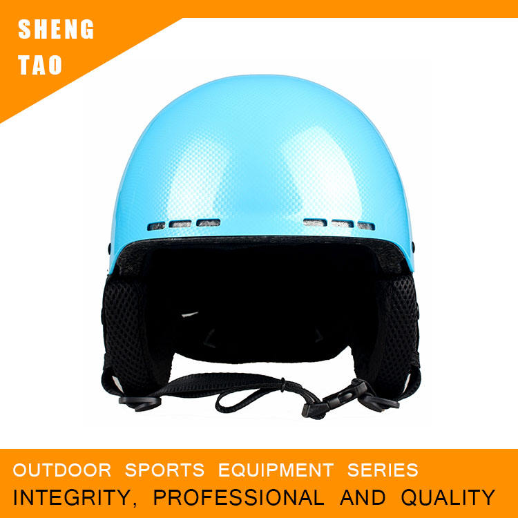 Casco de esquí de moda
