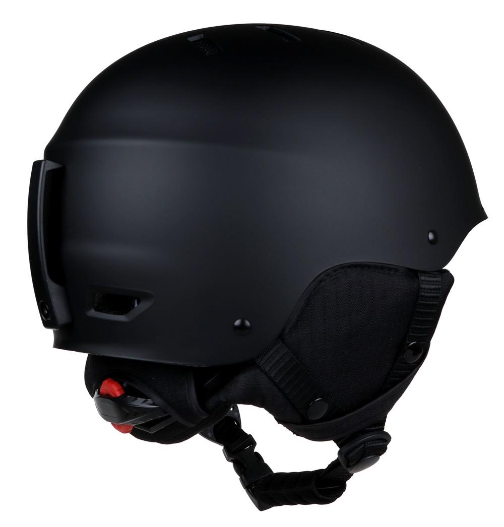Casco de esquí protector suave del ABS disponible del OEM de la nueva moda con mini visera
