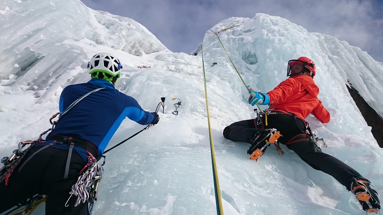 Casco de nieve
