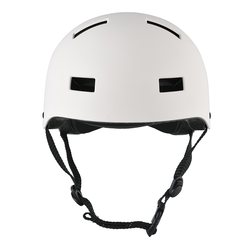 Casco de skate en molde