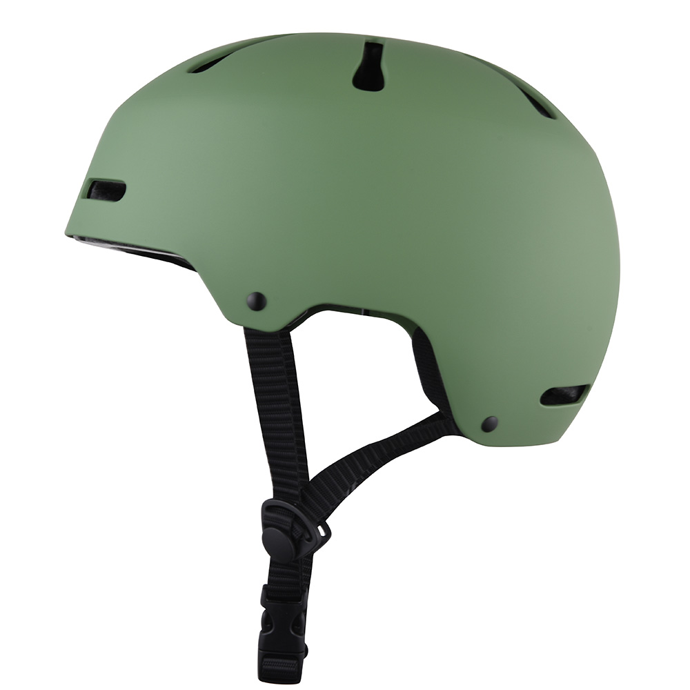 casco de skate para patineta 