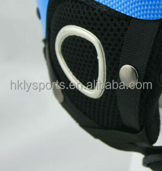 Casco de nieve en ABS resistente bueno para protección