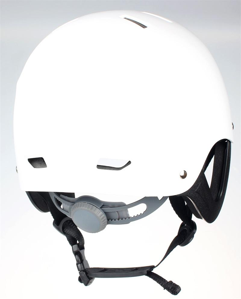 Casco para deportes acuáticos para kayak, canoa, wakeboard